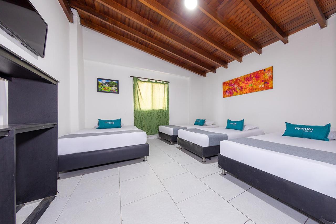Ayenda Villas De San Juan Medellín Buitenkant foto