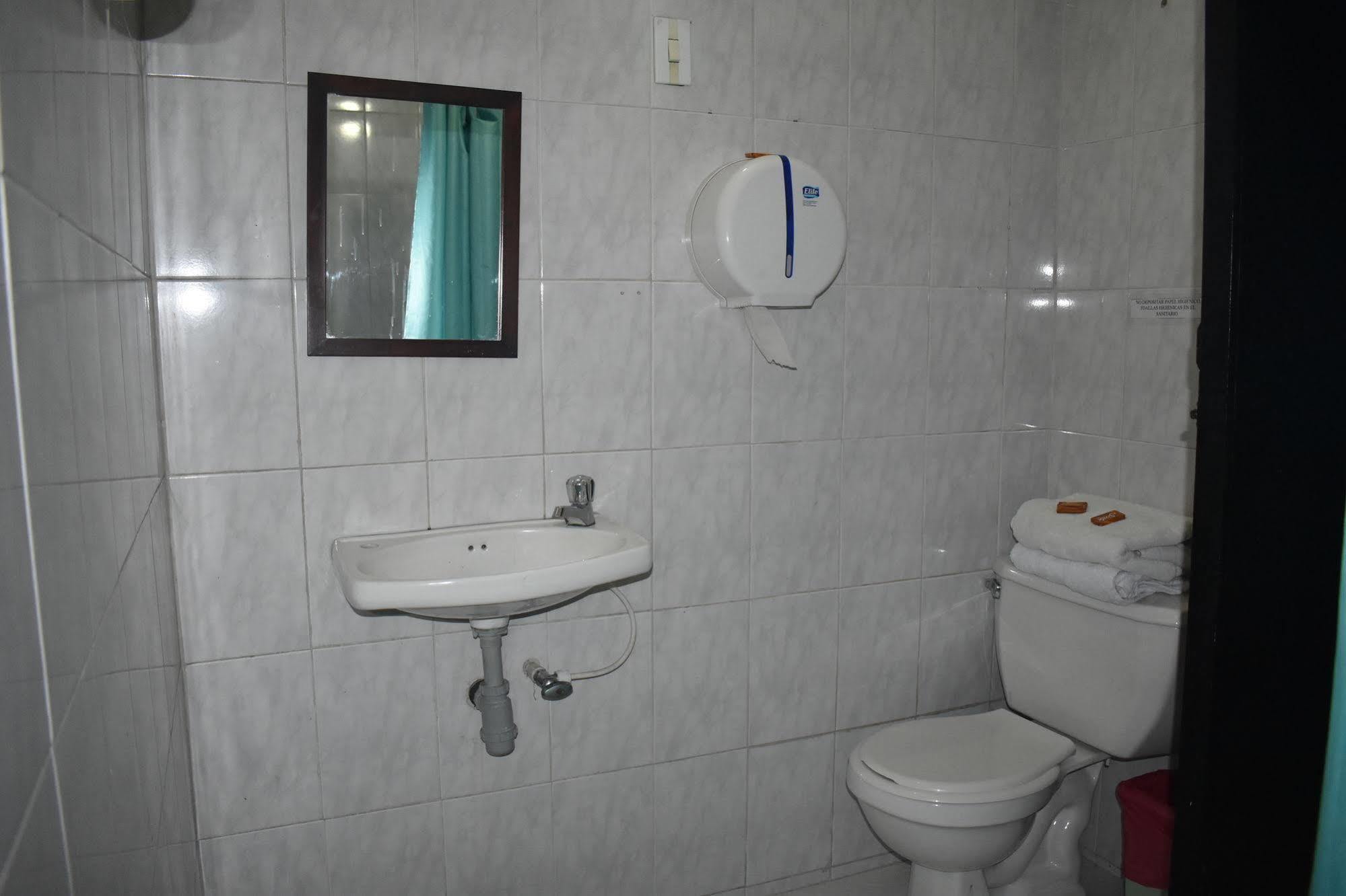 Ayenda Villas De San Juan Medellín Buitenkant foto