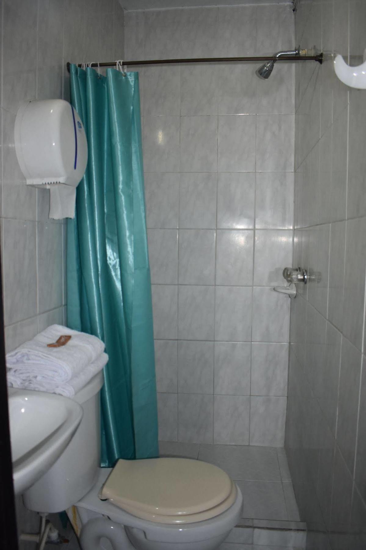 Ayenda Villas De San Juan Medellín Buitenkant foto